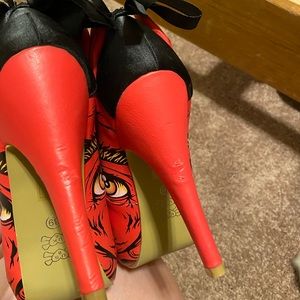 Iron fist devil shoes